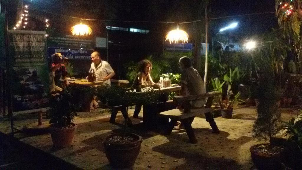 Sangjun Guesthouse Trat Eksteriør bilde