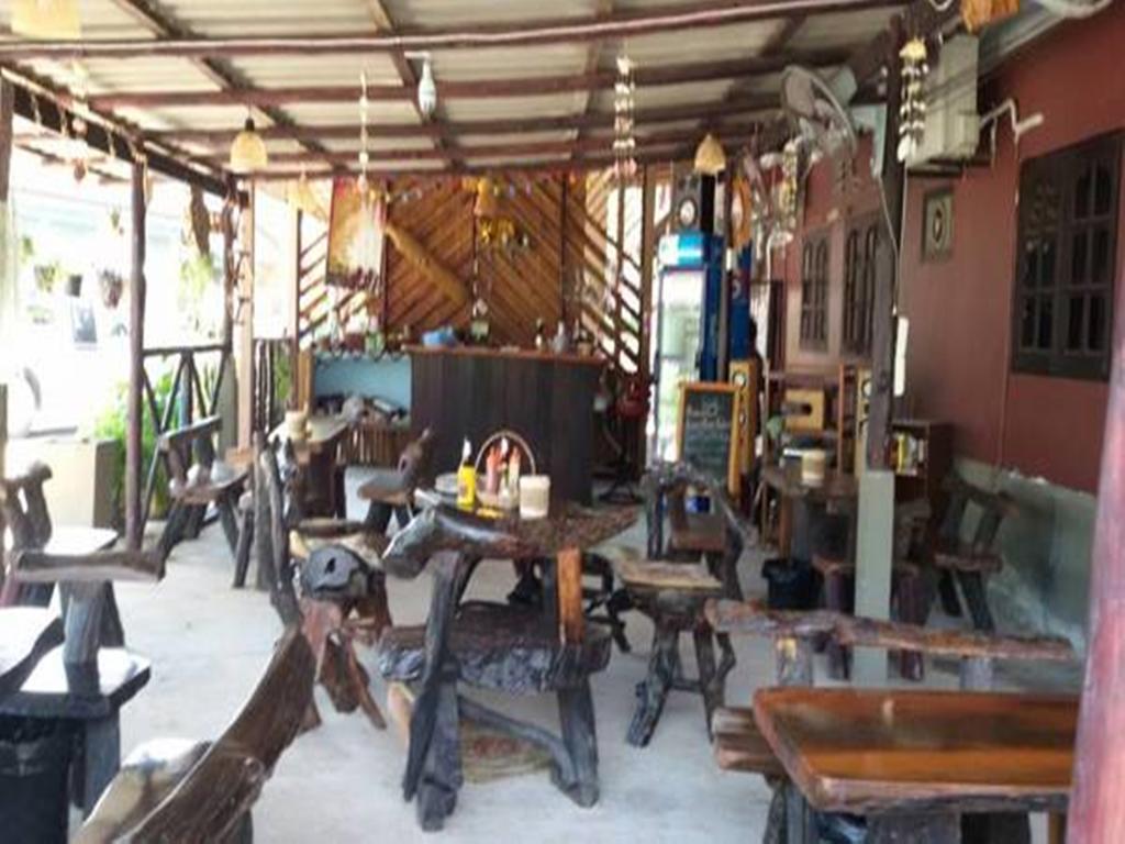 Sangjun Guesthouse Trat Eksteriør bilde