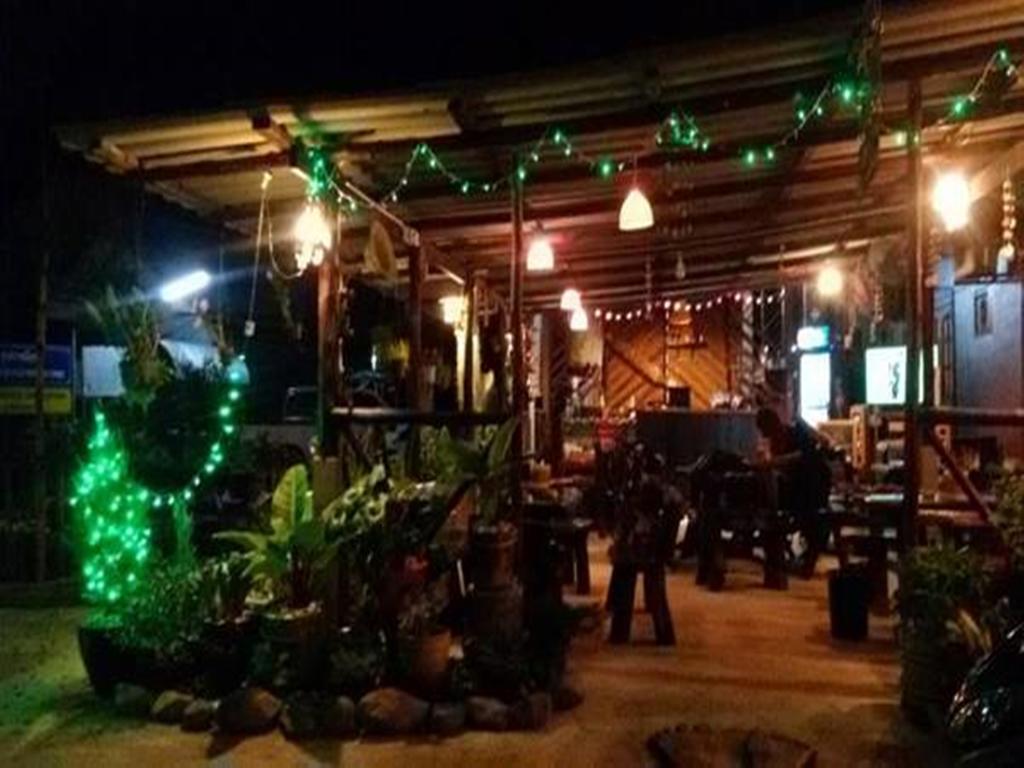 Sangjun Guesthouse Trat Eksteriør bilde