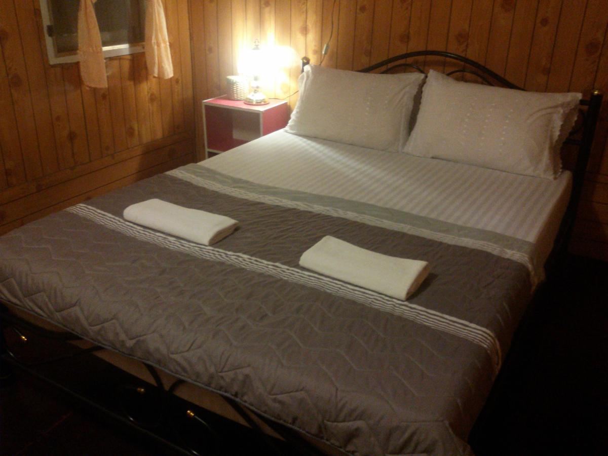 Sangjun Guesthouse Trat Eksteriør bilde