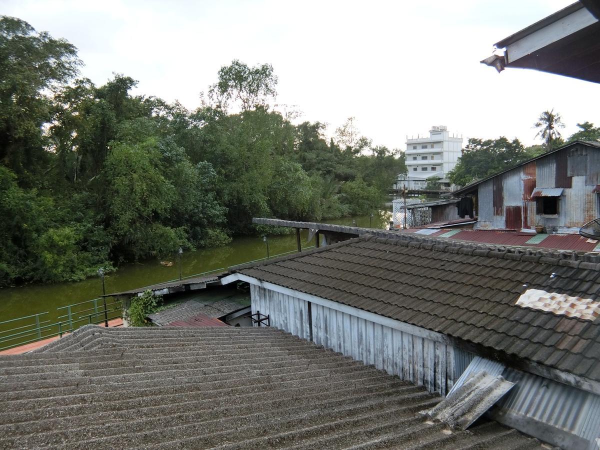 Sangjun Guesthouse Trat Eksteriør bilde