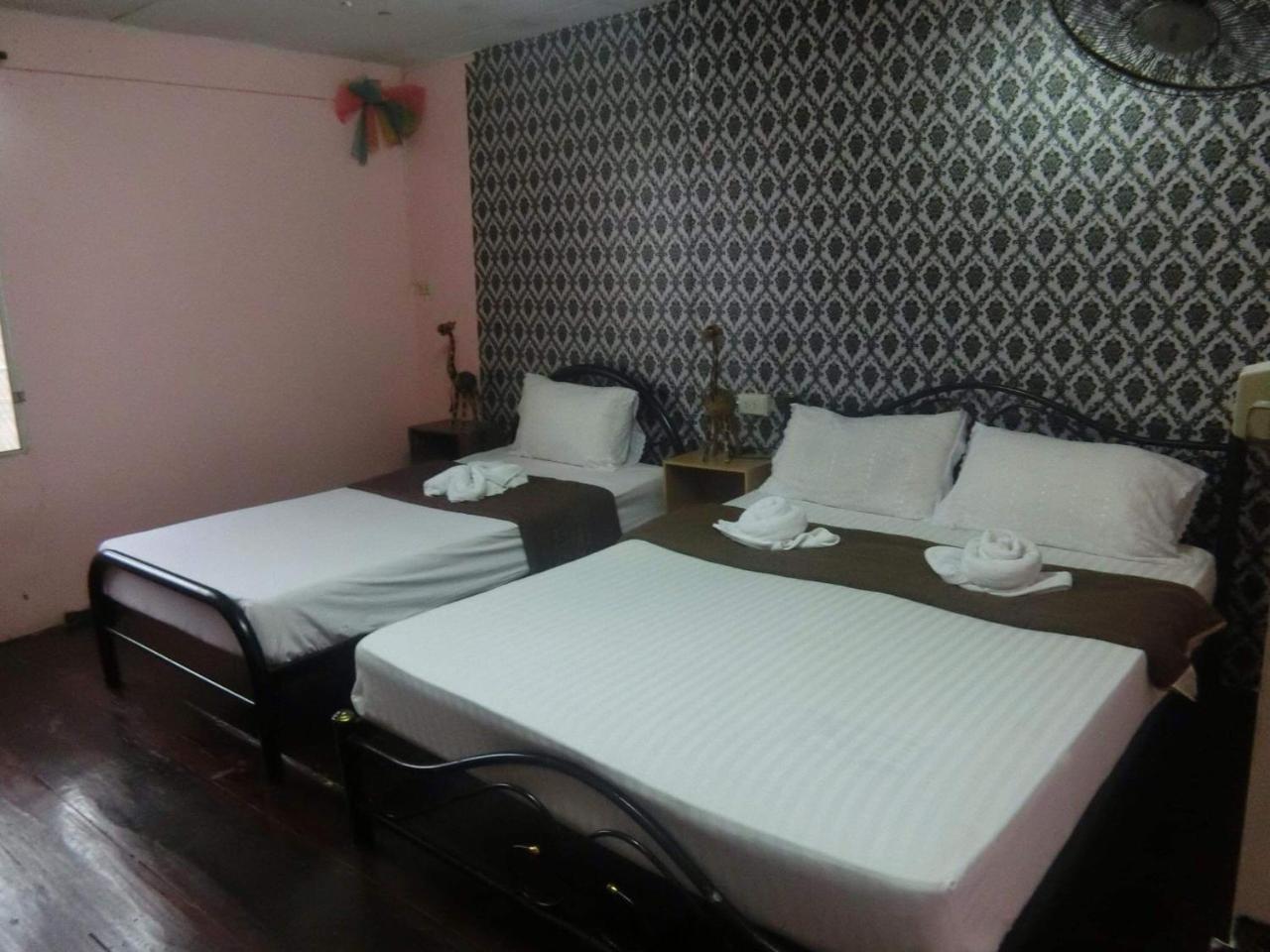 Sangjun Guesthouse Trat Eksteriør bilde