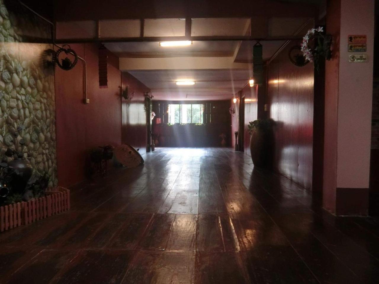 Sangjun Guesthouse Trat Eksteriør bilde